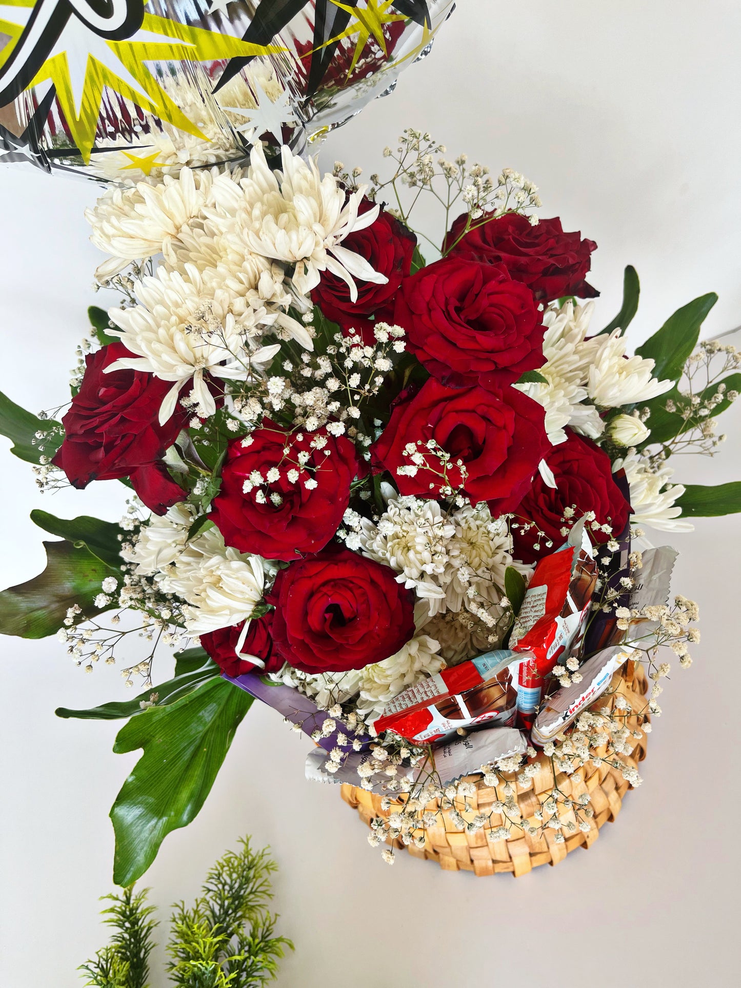 Floral & chocolate Basket