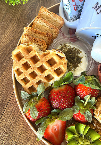 Round cheese tray with Mug