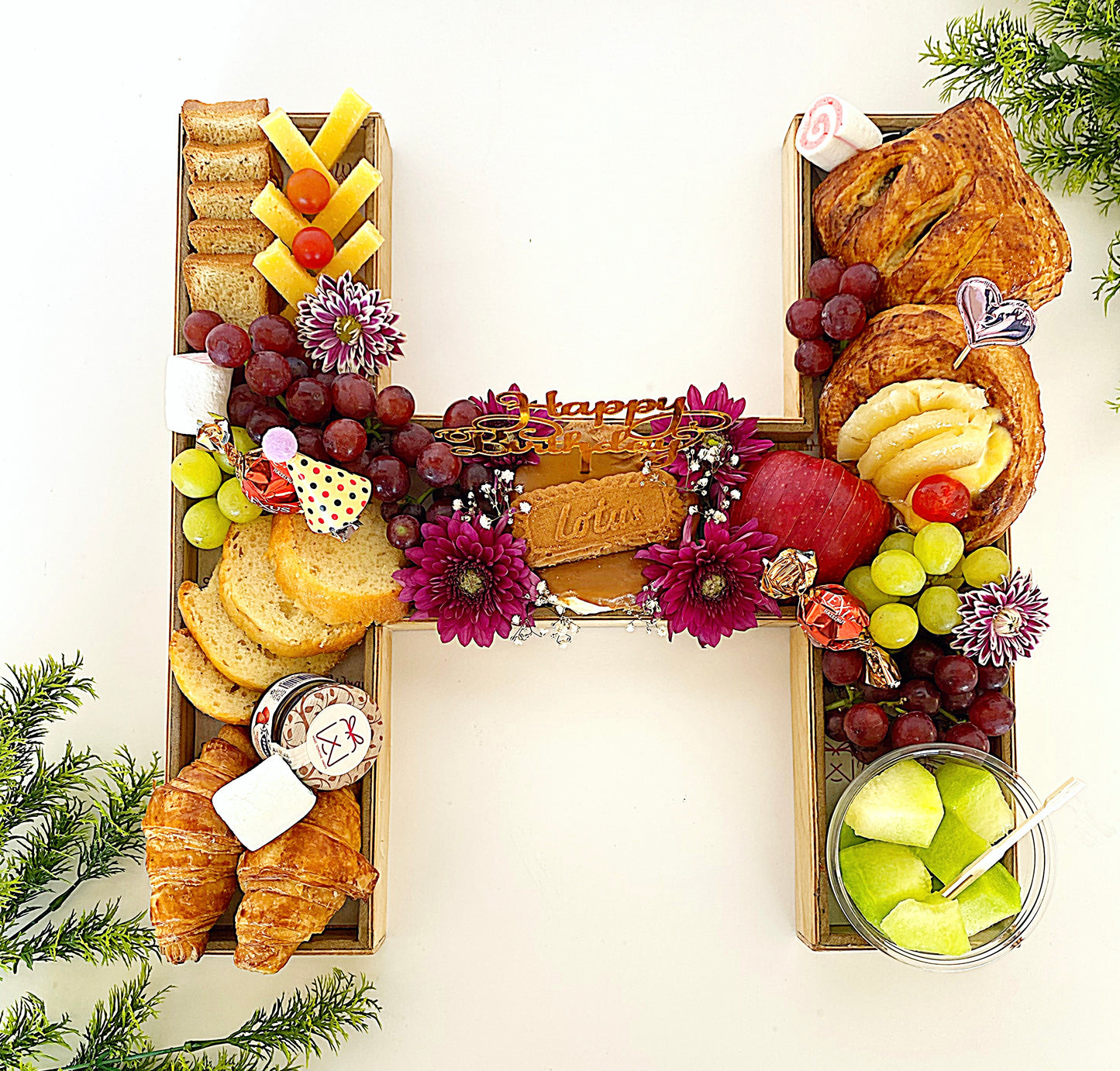 Letterlicious Dessert Tray