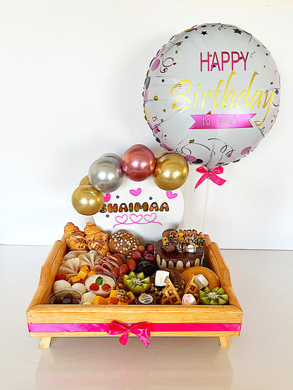 Royal cheese tray with Cake and Donuts
