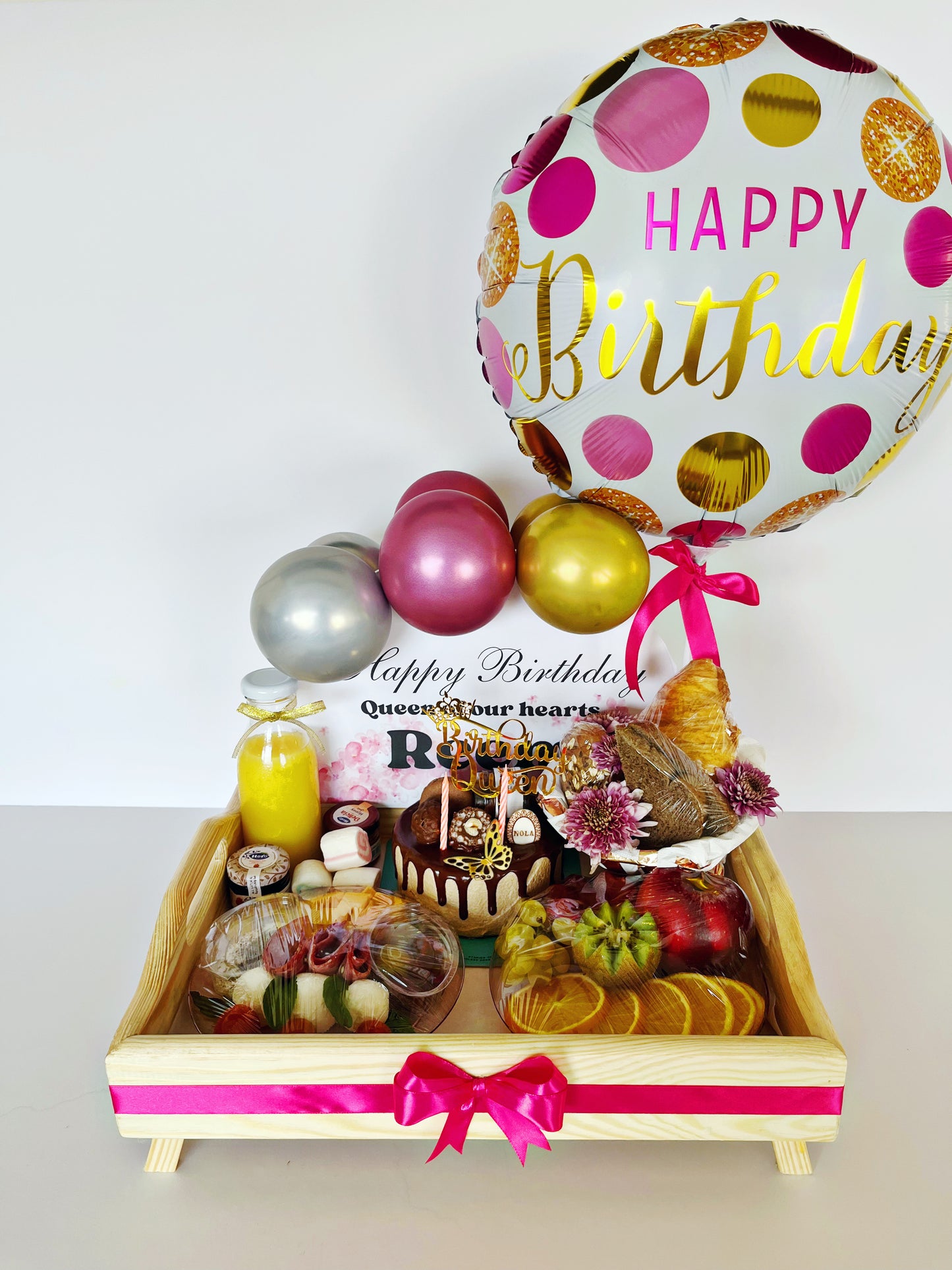 Royal Tray with a Cake