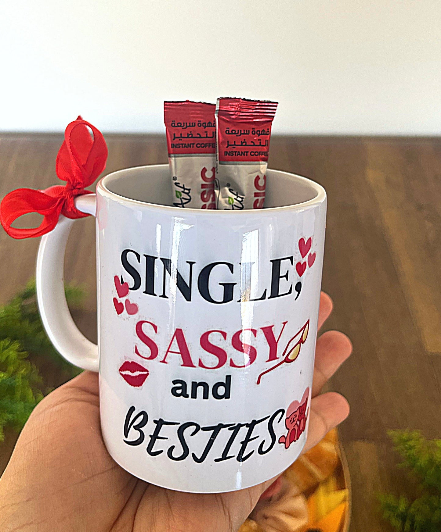 Round cheese tray with Mug